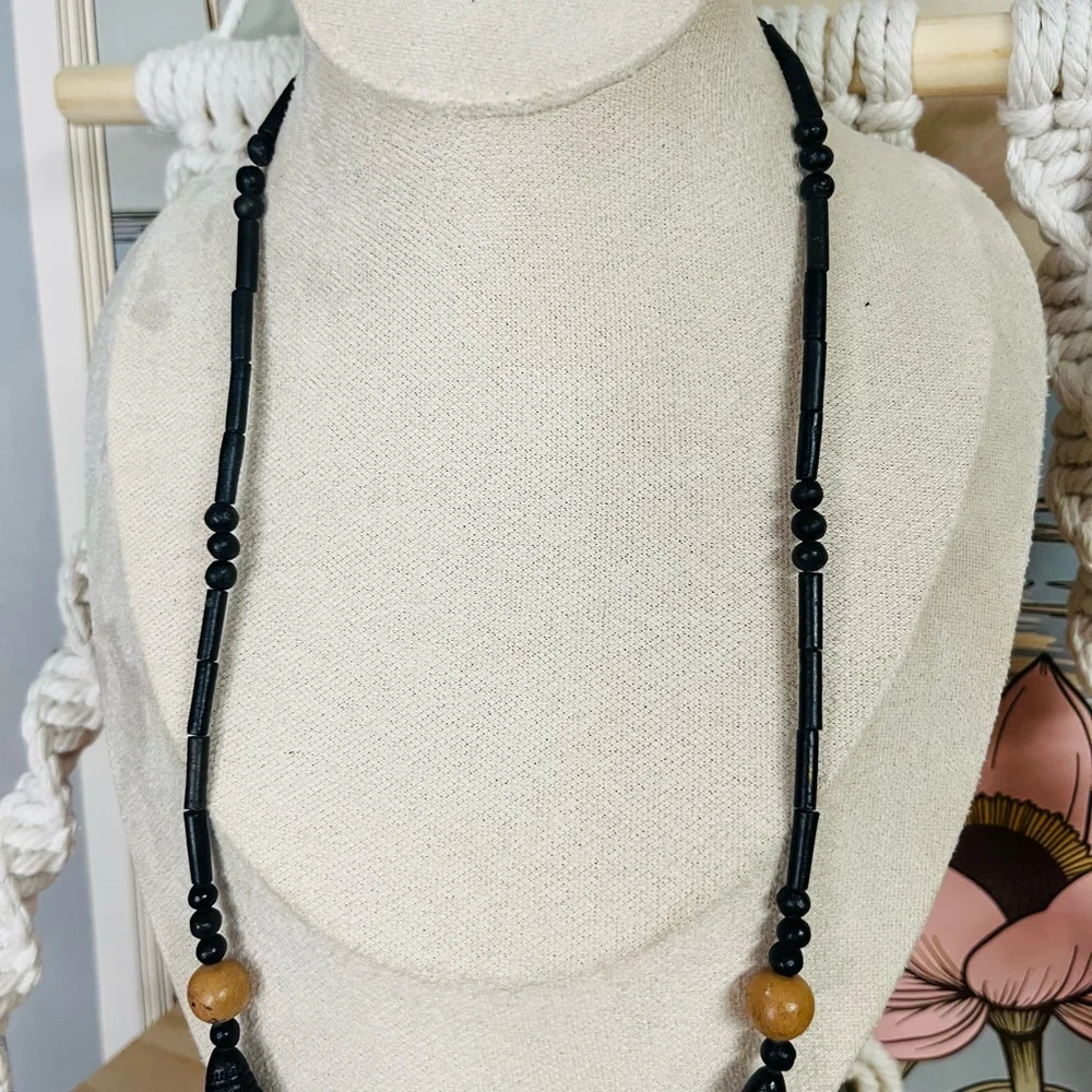 Vintage Carved Wood Bead Necklace | Black Brown Boho |‎ Earthy Whimsigoth Ethnic